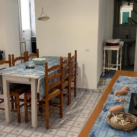 Casa *