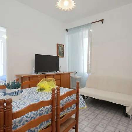 Appartement Casa Al Mulino - 2 Bedrooms - Seafront And Castle View -
