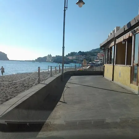 Casa Al Mulino - 2 Bedrooms Apartment - Seafront And Castle View - Ischia Διαμέρισμα Ίσκια